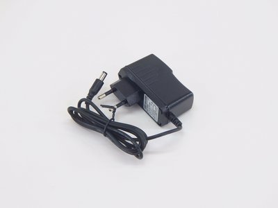 Зарядное устройство HB-084050 для тележек CW 8,4V/0,5A (Charger) горизонтальное — фото товара