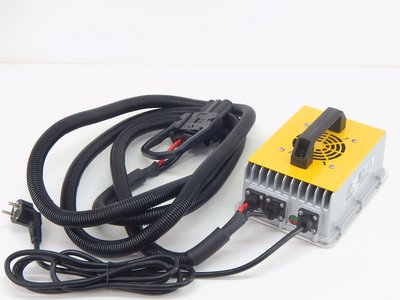 Зарядное устройство для тележек CBD20R-II Li-ion 24V/50A (Charger 35206000174) — фото товара
